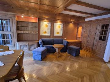 AXAMS 2 ZIMMERWOHNUNG MIT BALKON /AAP/ TG BOX/ ALLGEMEINGARTEN