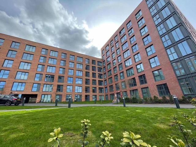 Axium Building, 40 Windmill Street B1, 2 bed flat to rent, £1,300 pcm | PrimeLocation