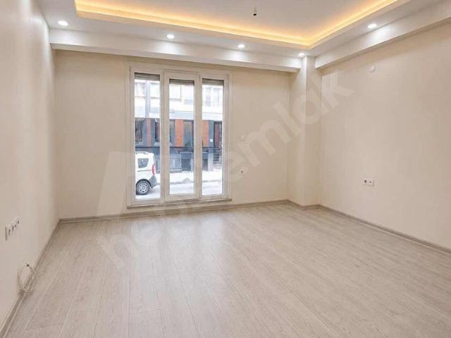AXU'dan Fevziçakmak Mh. 2+1 Sıfır 70m2 Balkonlu Yüksek Giriş