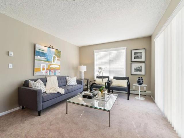 Axxess — 3 Bed 2 Bath