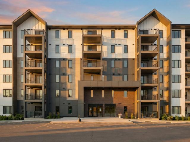 Axxis at South Point B4 Apartment for Rent