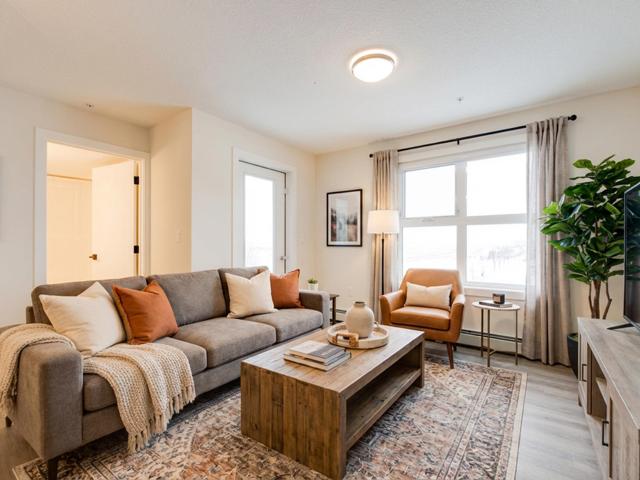 Axxis at South Point B2 Apartment for Rent