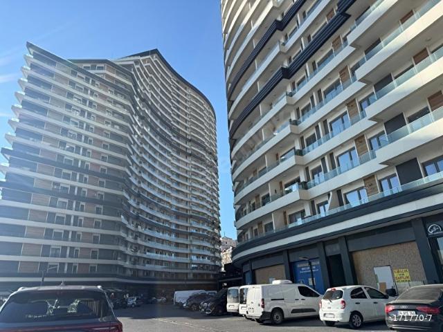 AYŞE ATEŞ'TEN DEMİRLİFE SİTESİNDE BALKONLU 1+1 SATILIK DAİRE