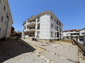 Ayşe Emlak'tan Hanlıköyde 3+1 Kiralık Daire