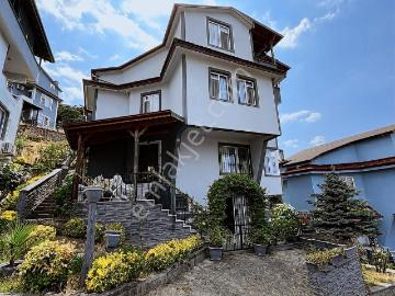 Arifiye, Sakarya, Marmara Bölgesi - Balkon