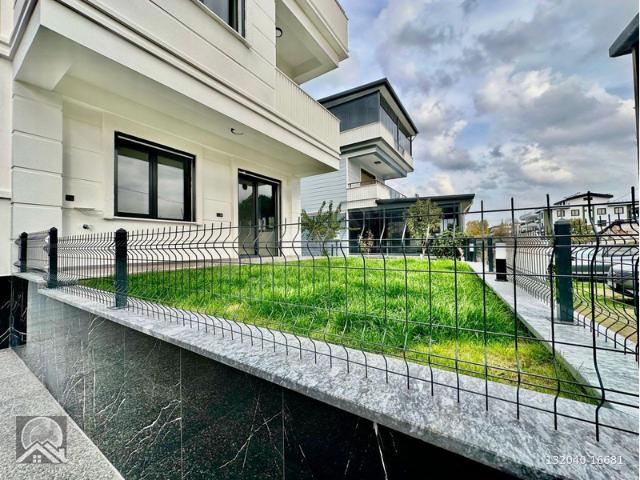 AY EMLAKTAN AKÇAY'DA KAZDAGLARI ETEKLERİNDE MANZARALI 2+1 DUBLEKS DAİRE