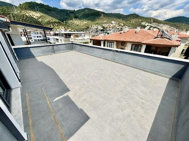 ꧁ay Emlaktan꧂altınoluk'ta Kazdağları Eteklerinde Manzaralı Teraslı Ön Cephe 4+1 Lüks Dubleks Daire
