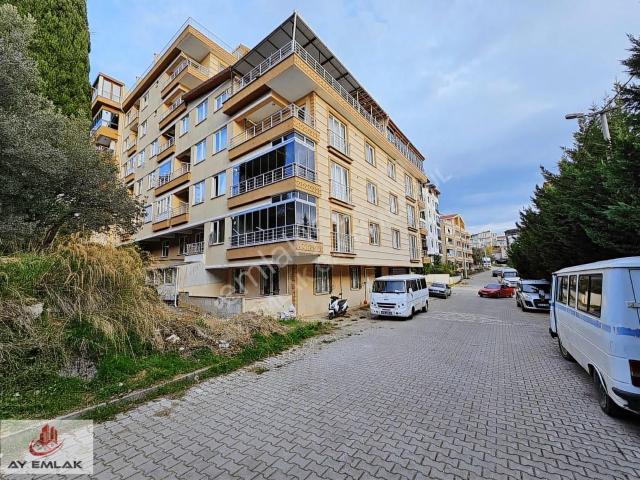 Ay Emlak'tan Merkezi Konum İskele'de Kombili 2+1 Eşyalı Daire