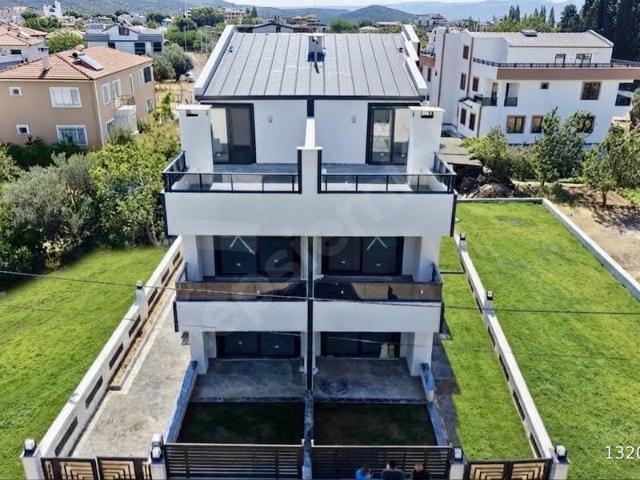 AY EMLAKTANOKSİJEN DEPOSU ZEYTİNLİ KAZDAĞLARINDA MANZARALI TERASLI SATILIK 2+1 LÜX DUBLEX DAİRE
