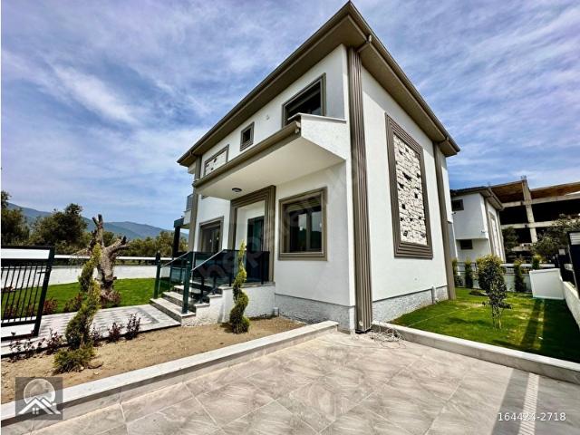 AY EMLAKTANOKSİJEN DEPOSU GÜRE'DE KAZDAĞLARI ETEKLERİNDE SATILIK 4+1 BAĞIMSIZ MÜSTAKİL EV