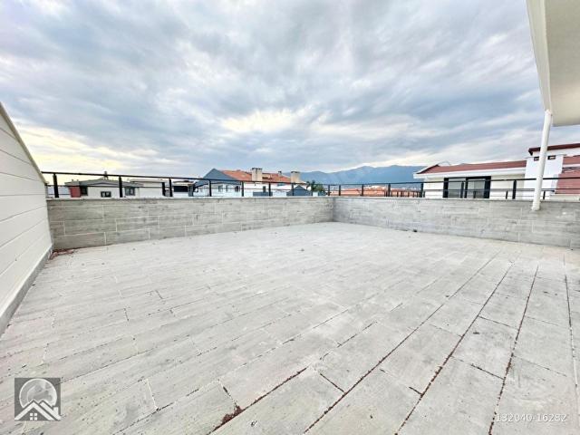 AY EMLAKTANAKÇAY'DA ÖN CEPHE DENİZE 600 M KAZDAĞI MANZARALI GENİŞ TERASLI 4+1 LÜKS DUBLEKS DAİRE