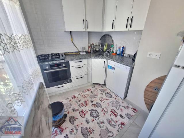 Uygun Fiyatlı Çayırova Özgürlük Mah.2+1 Daire 2.kat İsakanlı