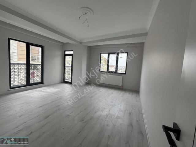 Çayırova Özgürlük Mahallesin De Asansörlü Satılık 3+1 Daire