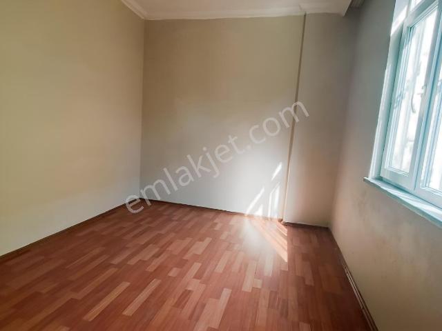 Çayırova Özgürlük 2+1 Bahçe Katı Kiralık Daire