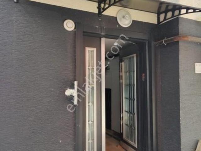 Çayırova İnönü Mahallesi 133.sokak 2+1 Daire Asansörlü