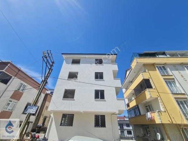 Çayırova İnönü'de 2+1 Ultra Lüx Arakat