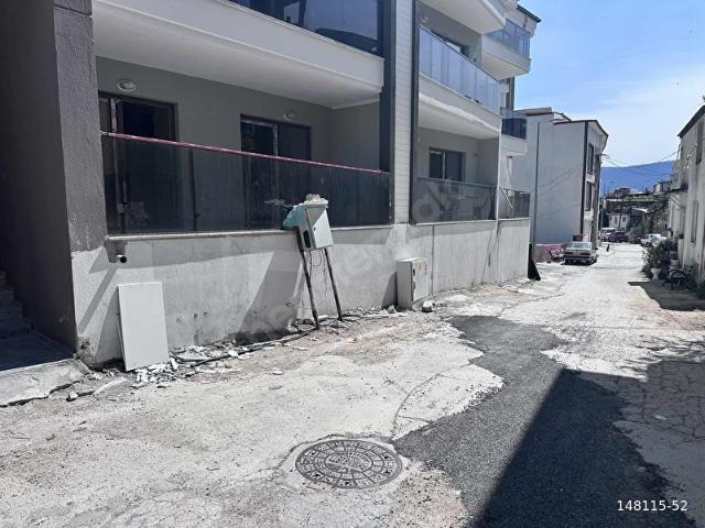 AYAZ'DAN MİLAS ÇARŞIDA SATILIK 1+1 DAİRE