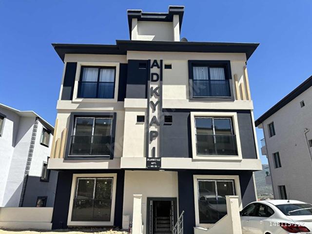AYAZ'DAN İSMETPAŞA DA SATILIK 1+1 DAİRE
