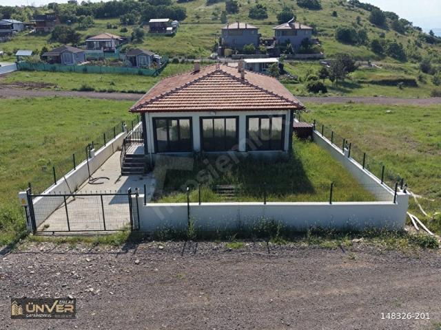 AYAŞ HACIVELİ MH FUL YAPILI İSKANLI RUHSATLI MÜSTAKİL BAHÇELİ EV