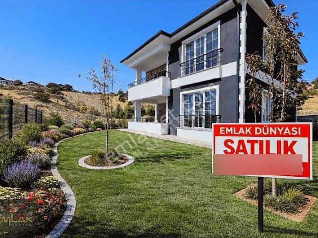 Ayaş Merkezde 2 Katlı Sıfır Ev Ve Hazır Düzen Bahçesi