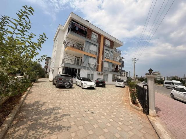 Ayanoğlu Mah Tramvay Yakını Ara Kat Kiralık Daire