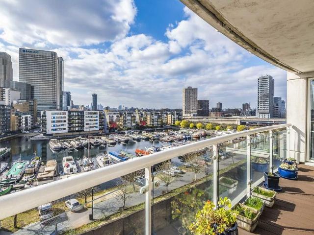 Ayanna's London, 2 Yabsley Street, London, E14 9RG, United Kingdom | 2 bed apartment for rent #140226459 | Rentberry