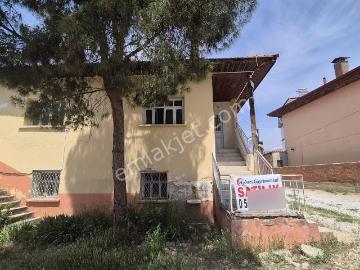 Aybars'tan Irlıganlı'da Satılık 2 Katlı Müstakil Ev