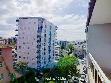 Asansörlü, Bulvara 2 Dk Yürüme Mesafesinde,önü Açık,ferah Daire!