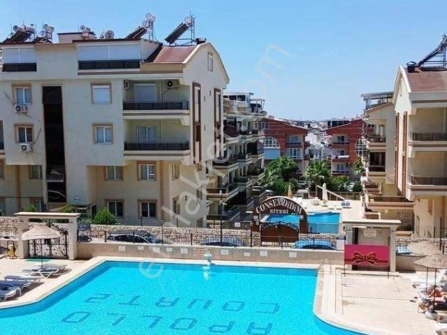 Aydın Didim Efelerde Havuzlu Sitede 1+1 Satılık Daire