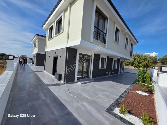 Aydın Didim Hisar Mahallesi’nde Satılık Bahçeli Dubleks Villa