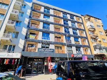 Aydın Efeler Cumhuriyet Mah. Yaşam Plazada Kiralık 1+1 Balkonlu