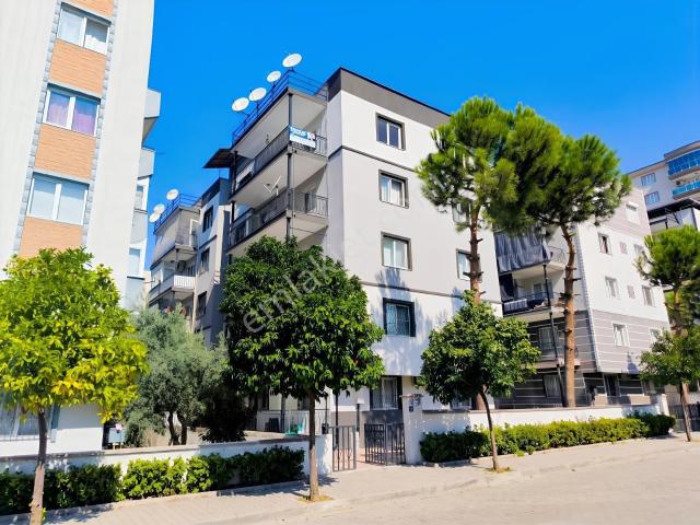Aydın Efeler Girne Mahallesi'nde Satılık 2+1 Ayrı Mutfaklı Daire