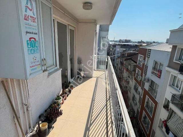 Aydın Efeler Eski Devlet Hastanesi Karşısında 2+1 Satılık Daire 115 M2