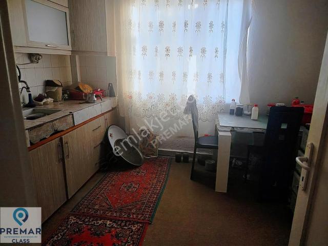 Aydın Efeler Işıklı'da Satılık Müstakil Ev Ve Arsa