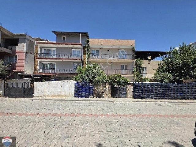 Aydın Efeler Osman Yozgatlı Mahlesinde Satılık 2+1 Ayrı Mutfak
