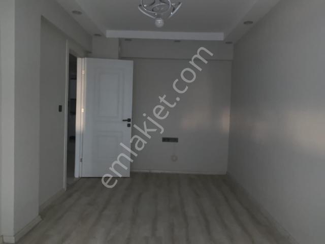 Aydın Efeler Zafer'de Ara Kat 2+1 Krediye Uygun Satılık Daire