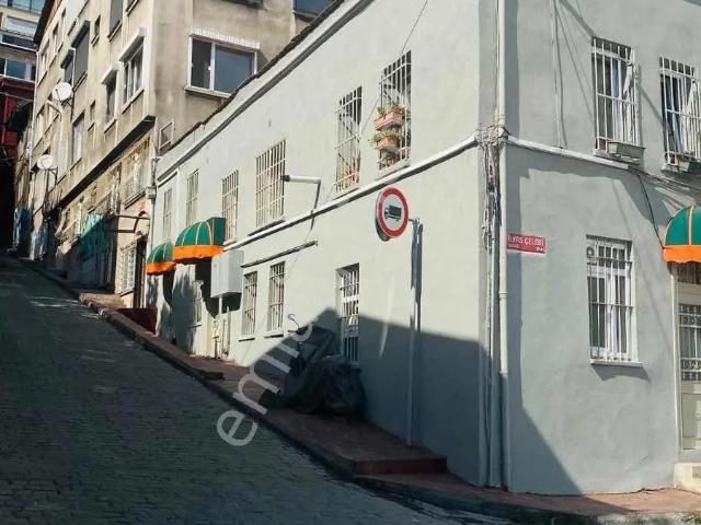 Aydın Emlak'tan Cihangir'de Müstakil 2+1 Kiralık Dubleks Daire