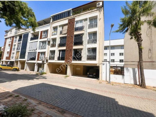 Aydın Girne Mahallesinde 2016 Yapımı 2+1 | Çift Cepheli Daire