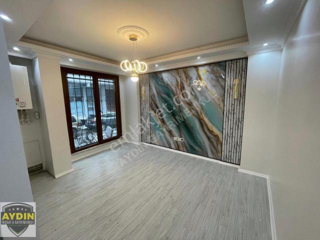 Aydın İnşaat Uğurmumcu Mah Tranwaya Yakın 85 M² 2+1 Yüksek Giriş