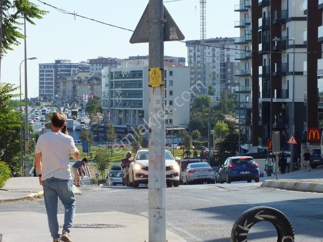 Aydın İnşaat'tan Esenler Mah. Metro Dibinde 2+1 Kiralık Daire
