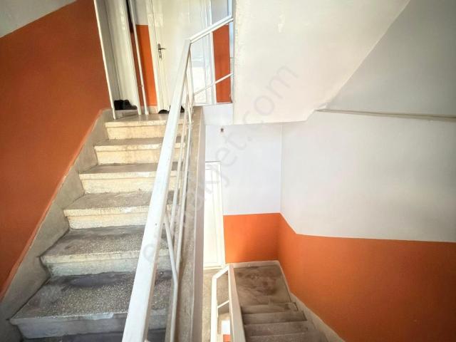 Aydın / Nazilli – Cumhuriyet Mahallesi’nde Teraslı 3+1 Kiralık Daire