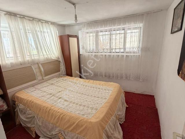 Aydın / Nazilli – Turan Mahallesi’nde Satılık Eşyalı 2+1 Daire