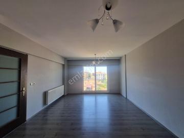 Aydın Nazilli Yöntem Emlaktan Karacasu Yaylalı Mahallesinde Merkezi Isıtmalı Satılık 3+1 Daire