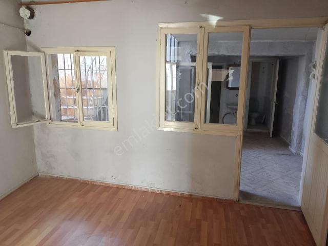 Aydın Söke Kemalpaşa Mah Ana Cadde Üzeri İki Katlı Satılık Müstakil Ev