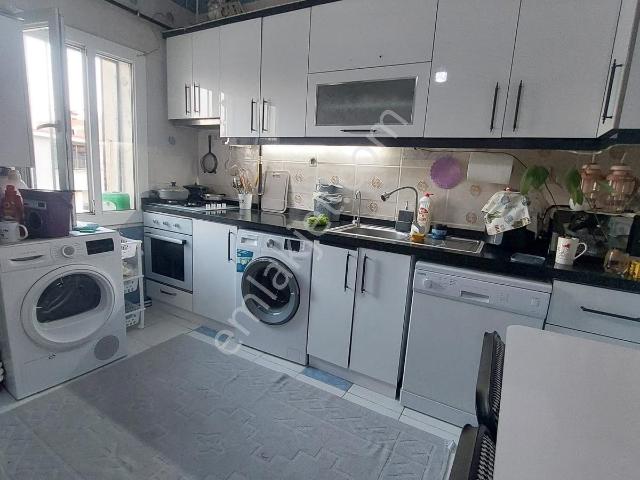 Söke Kemalpaşa Mahallesinde Merkezi Konumda Satılık 2+1 Daire