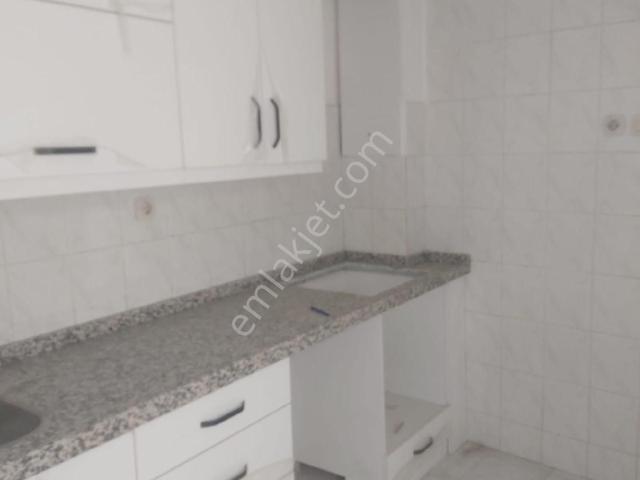 Aydın Soke Yenıcamıı Mahallesinde 90 M2 2+1