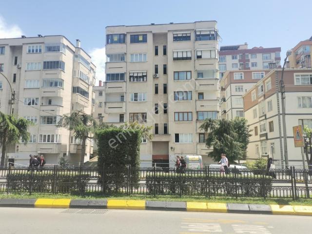 Aydınlık Evler De Kiralık Daire 3 +1 Doğalgazlı Asansörlü Site