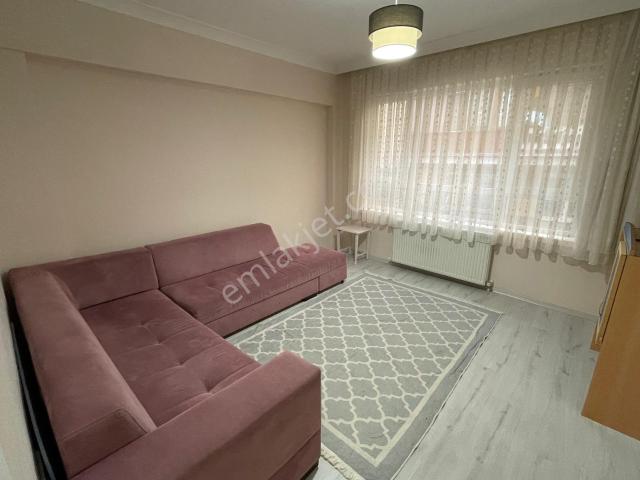 Aydınlıkevlerde Kiralık Eşyalı 2+1 Daire Taner Emlak İnşaat
