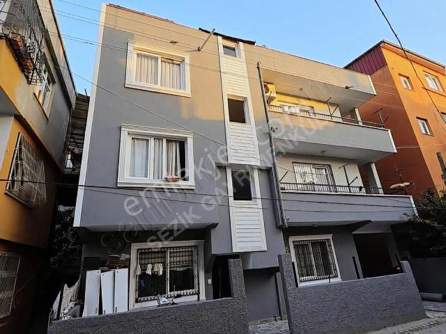 Aydınlar Vefa Caddesi Mükemmel Konum'da 3 Katlı Masrafsız Uygun