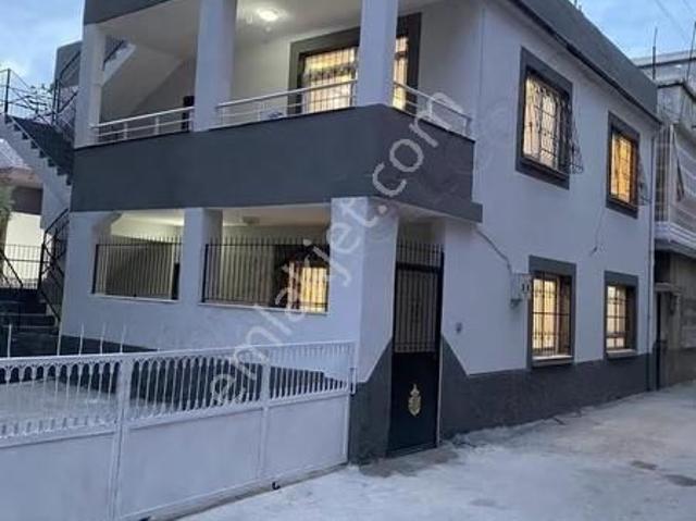 Aydınlar'da Vefa Caddesine Yakın Ful Yapılı 2 Katlı Müstakil Ev